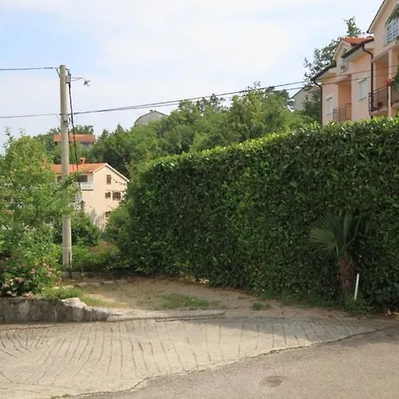 Apartamento With A Parking Space - Pobri, - 7851 *